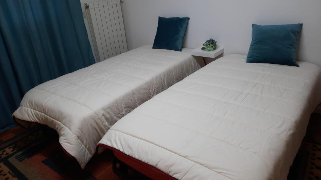 Apartamento Rio Minho ヴィラ・ノーヴァ・デ・セルヴェイラ エクステリア 写真